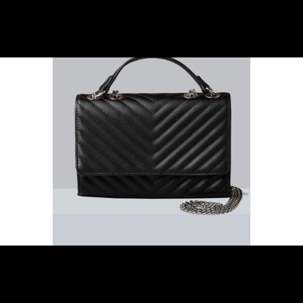 Quilted handbag